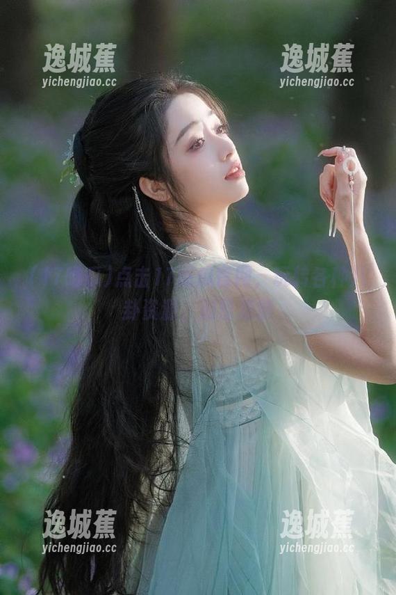 点击17吃瓜官网，玩转各种八卦资源，别留遗憾