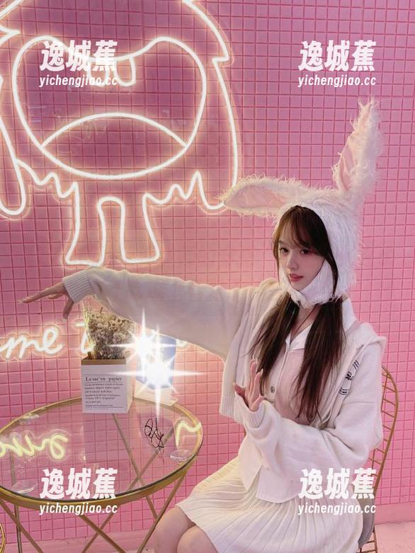 上海老师的穿搭“直达”！在51吃瓜上看到了什么？