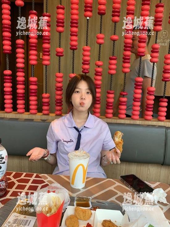 51吃瓜网，为你免费送上新鲜娱乐，赶紧来咬一口！