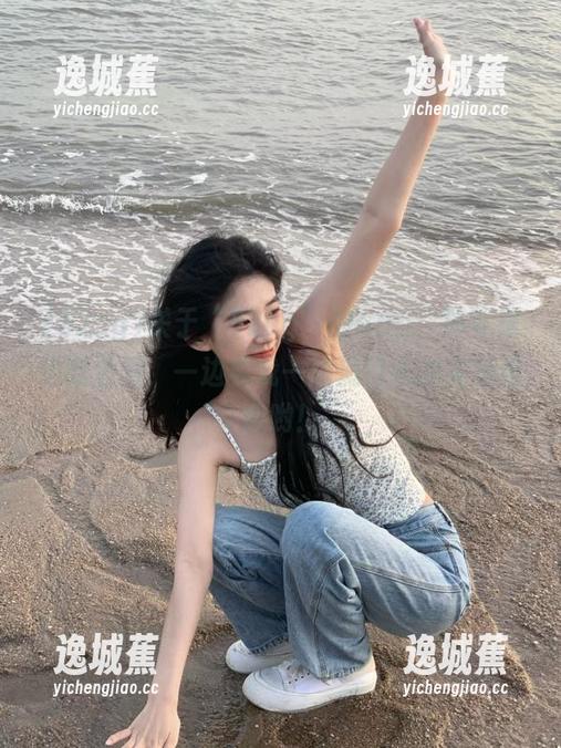 关于“52cg”的app，那可是边吃边刷，一边看戏一边流口水的完美组合哟！