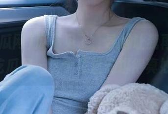瓜不见了，导航让我再去找52吃瓜网，这个位置安排得真妙…