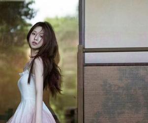 66吃瓜网的首页，总藏着些难以言喻的八卦，我的好奇心像野火燎原般蔓延。