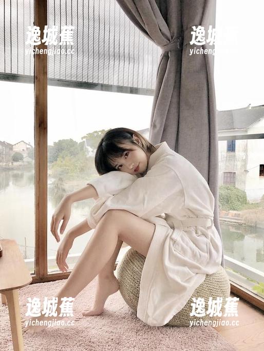 免费瓜来袭！91吃瓜中心的八卦传送门，让你的好奇心大释放！