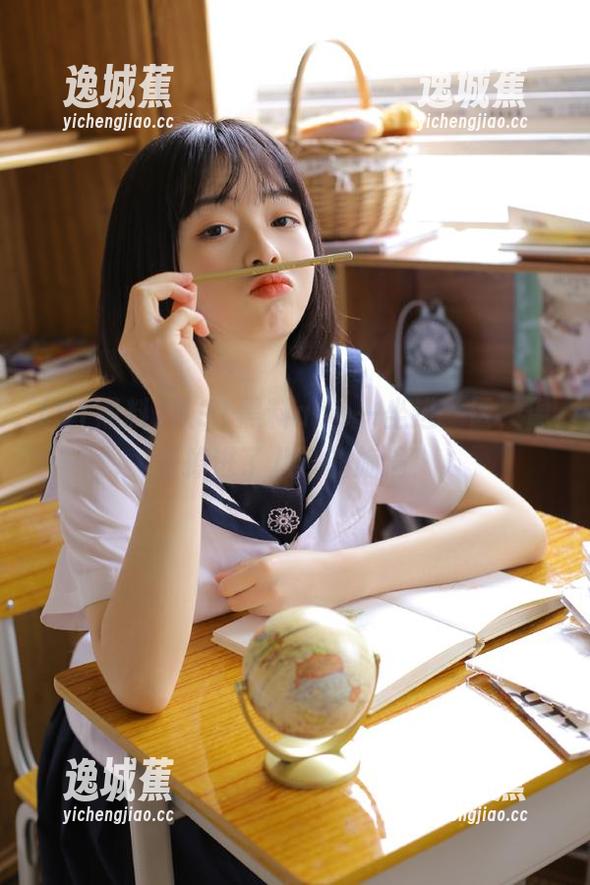 从91黑料app一坐进一区，像是掉进了八卦的旋涡！