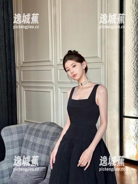 最新更新！www.cg91：脑洞大开的奇葩遭遇，正装上班也能引发幽默风暴？