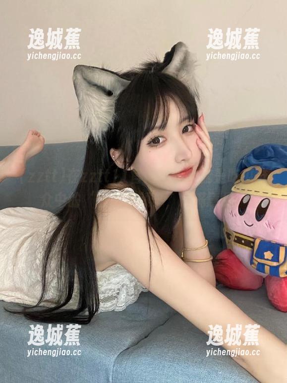 在zztt11官网散步，我是吃瓜群众中的‘盛世美颜’，心满意足！