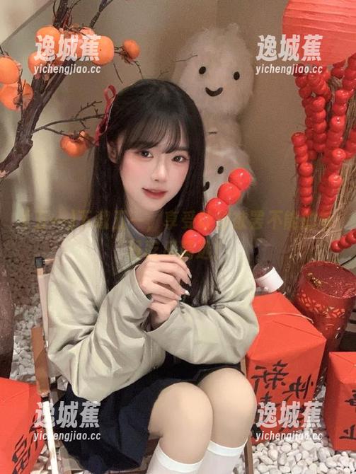 下载五一，享受让你欲罢不能的每日吃瓜精选！