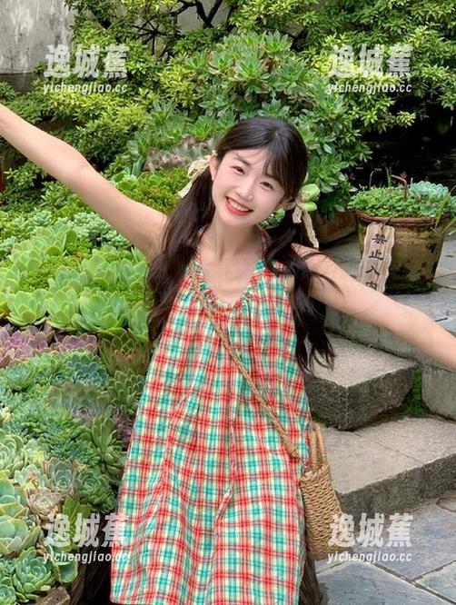 戳进五一吃瓜群众网页，我的消遣时光熬成了甜瓜