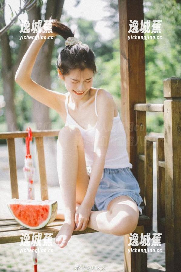 www人人吃瓜网com：我的新收藏夹，都是你们的甜蜜八卦！