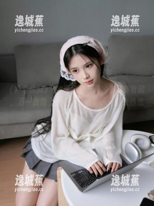 “冲哥黑料”网站必须要收藏，万一我晚上边吃瓜边迷路，无奈找熟悉的感觉！