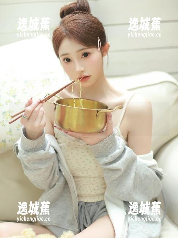 吃瓜福利最新力作，吃完我只能默默鼓掌！