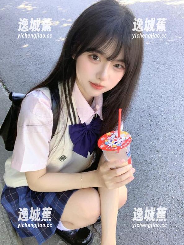吃瓜网红下载之后，黑料抖音真是个疯狂的八卦旋涡，欲罢不能！
