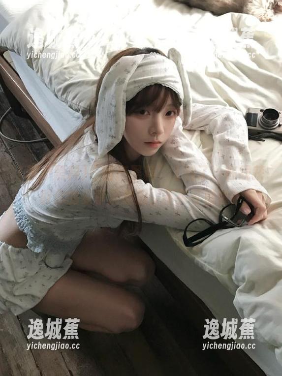 “国产黑料”上线了，在线获取你的夏季消遣瓜，不买可惜哦！