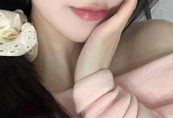 走在网红黑料的线路上，走心的瓜味比预想的要浓！