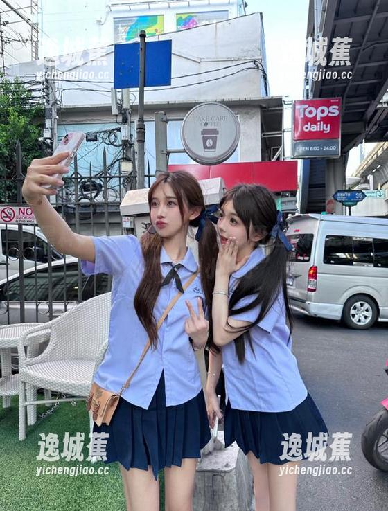 直达黑料51，瓜田里我可是最萌的“吃瓜小王子”