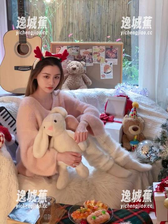 别问我在干嘛，“黑料不打烊”直达，随时在线让你开心。