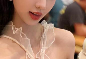 zztt71.ccm黑料不打烊官网，传说中的‘十指连心’不如这厮吃瓜！