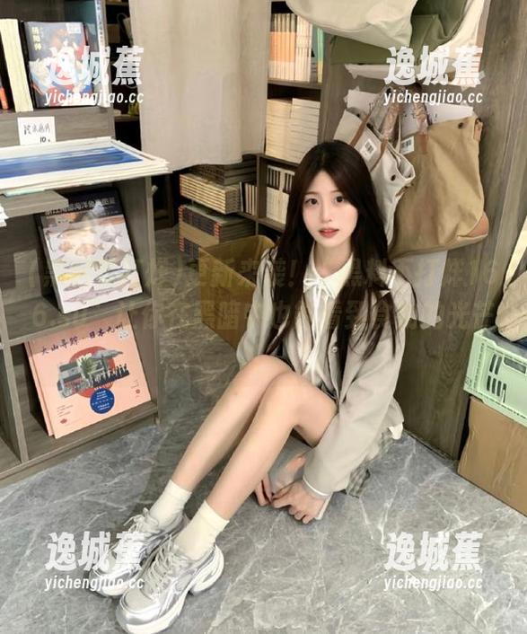 更新来袭！“黑料不打烊166.su”让你在黑暗中也能看到食物的光芒！