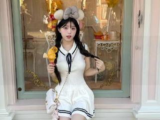 黑料吃瓜网页：免费血泪史，我的朋友看了都呆了！