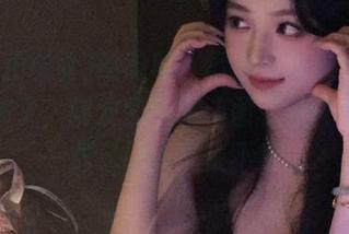 哈哈哈，万篇长征黑料正能量发布了，网友们争相斗图就像去抢包子一样，让人忍俊不禁。