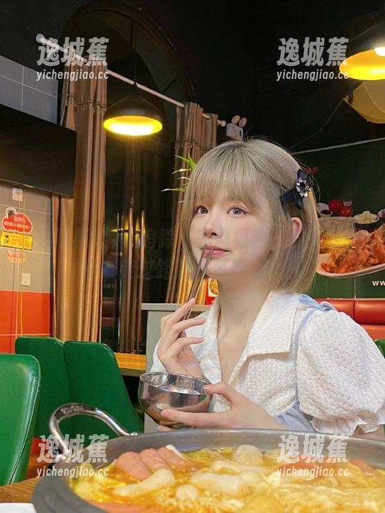 想追踪“黑料福利”的特别线路？走过路过不可错过哟！