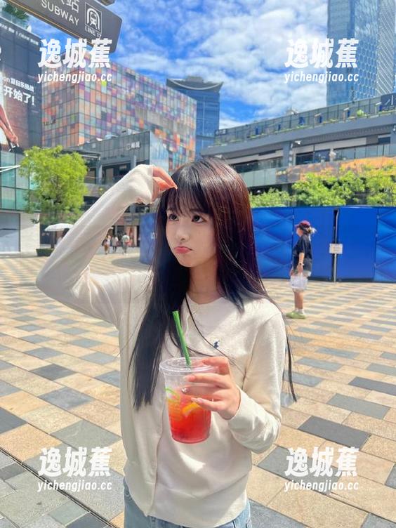 随手一划，你会发现黑料网里的每个‘.’值得加入收藏夹！