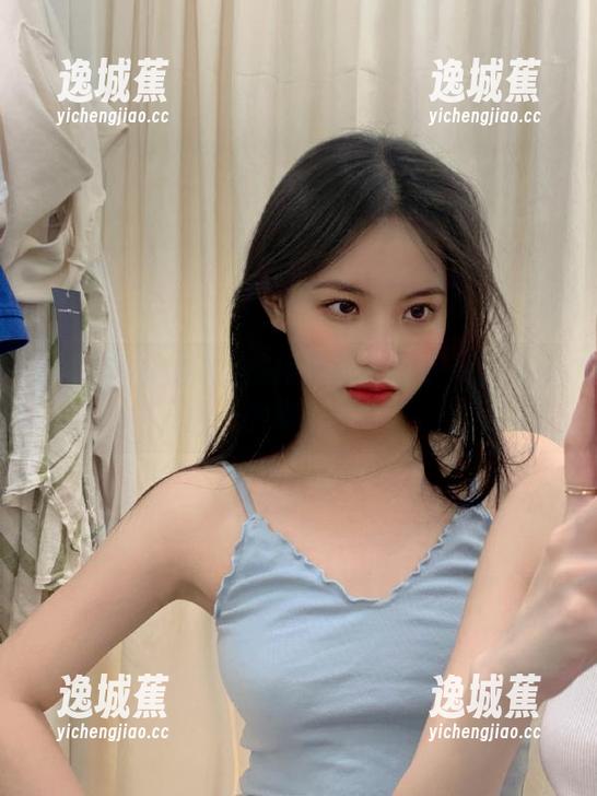 黑料网络版：这些资源让小圈子热闹得不行！