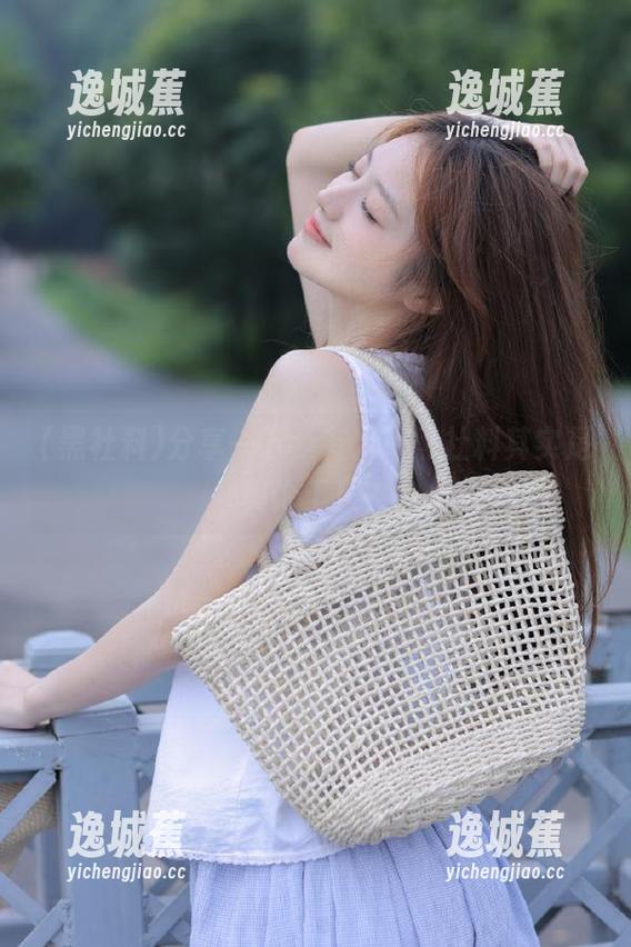 分享一下，有人说黑社料其实是舆论工厂？